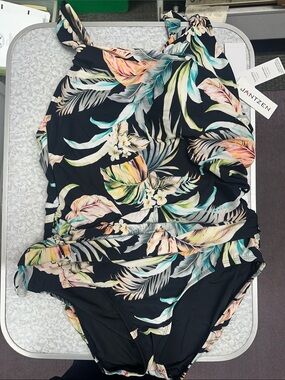 Jantzen Black Tropical Leaf One-Piece Swimsuit